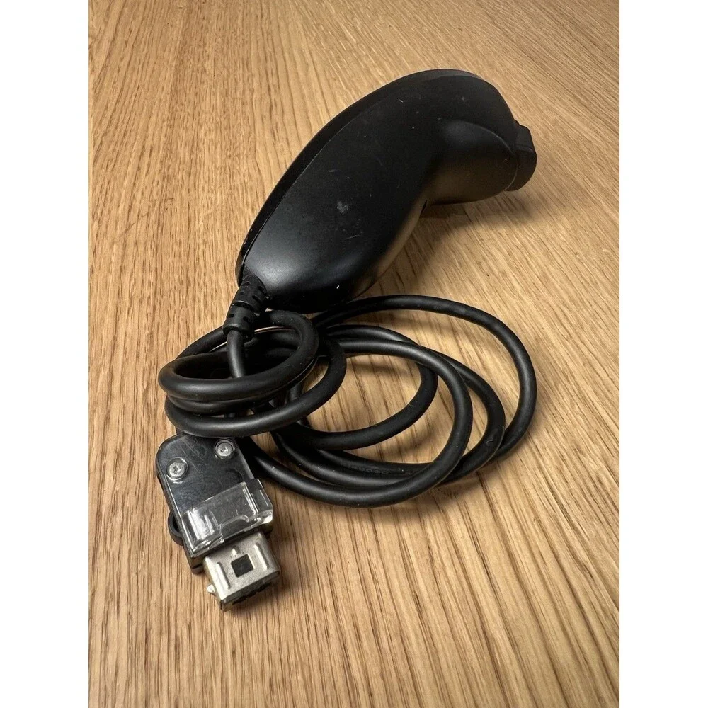 Nintendo Wii 2x Remote Controller , Nunchuck And Wii Sensor, 3x Case - UNTESTED